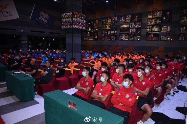 午夜精品爽啪视频