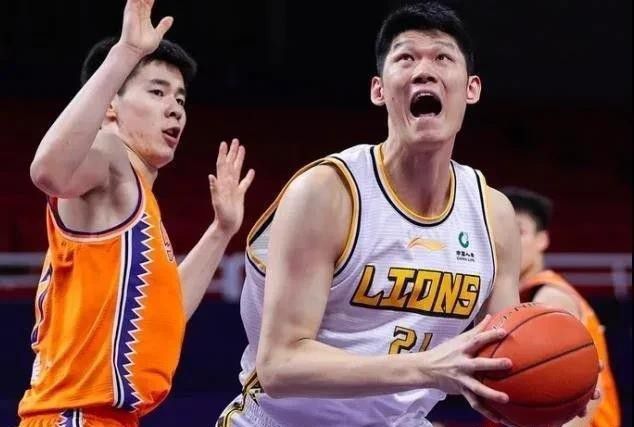 男模脱裤子全身精光gay