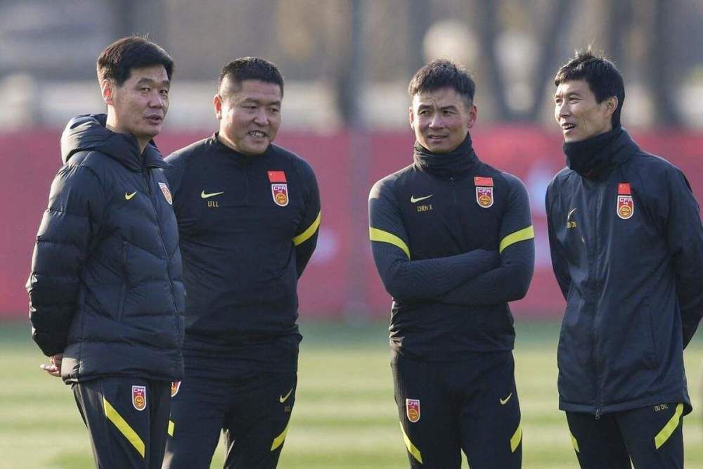 被虐待的男人