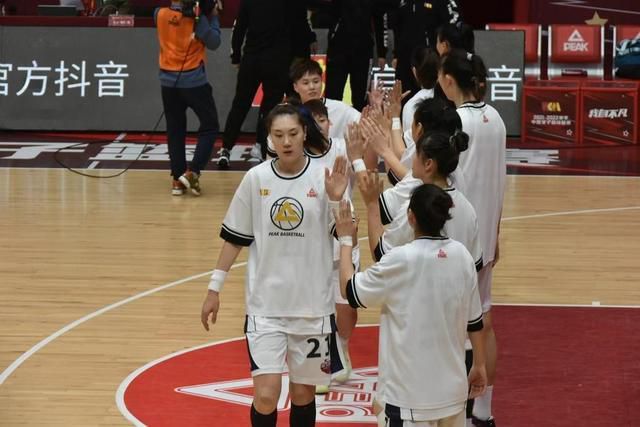 伊人福利视频
